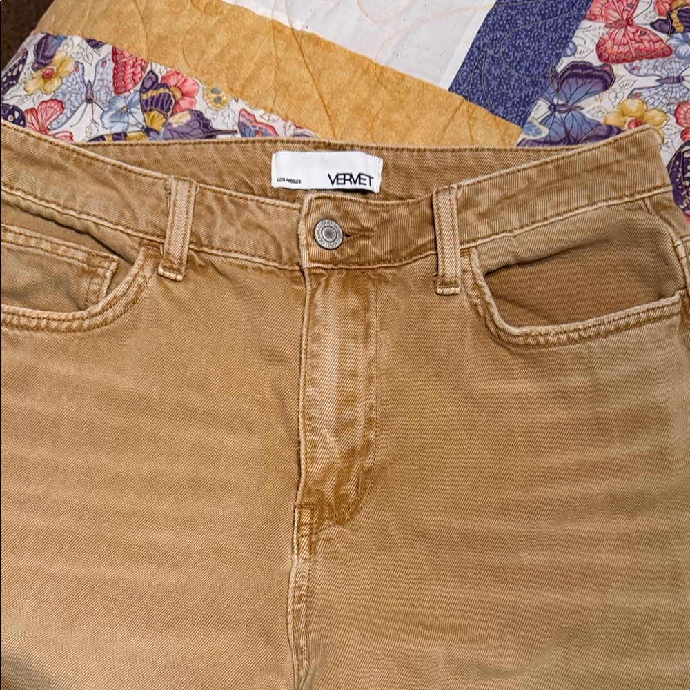 Vervet Women's Tan Ankle Jeans